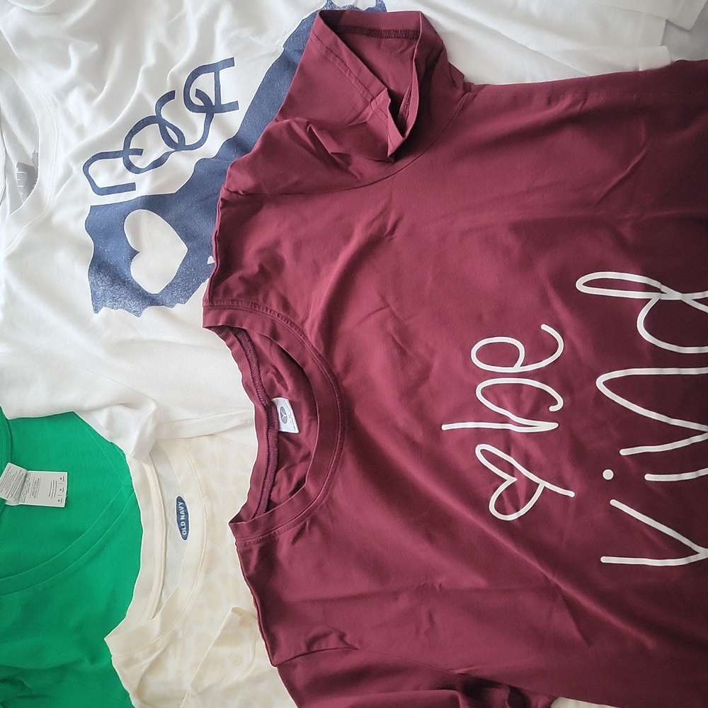 4 Shirt Set